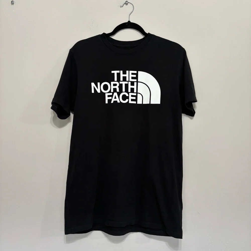 The North Face Men's Black Short Sleeve Tee